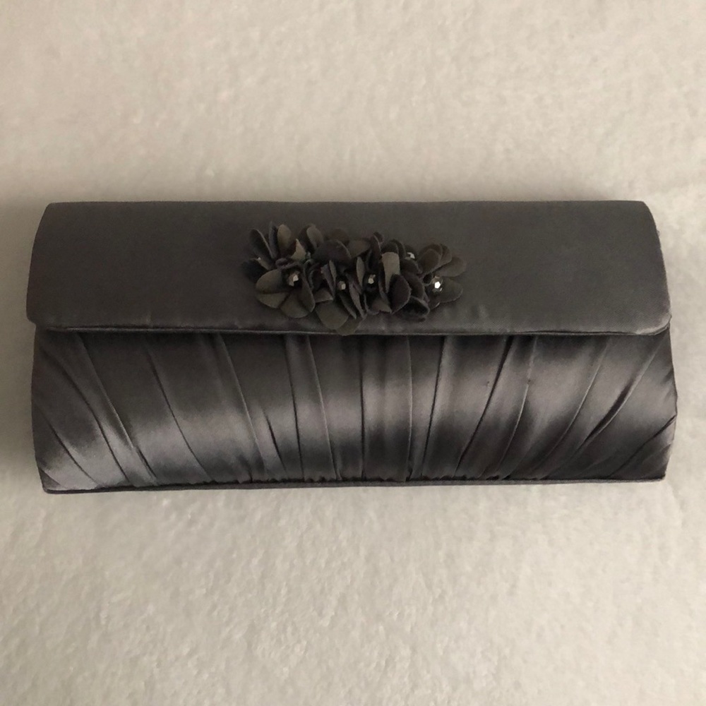 Gray Clutch